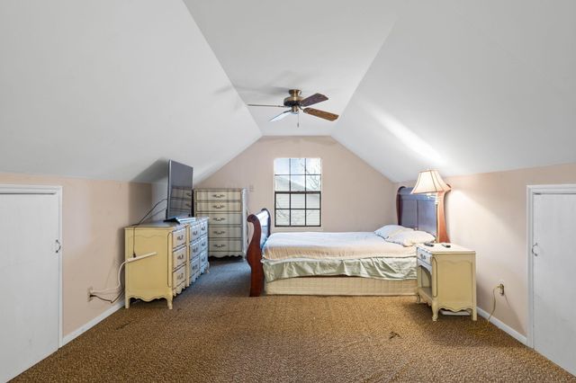 1708 S Mack Smith Road, Chattanooga, TN 37412