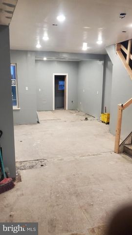 2740 N 19TH ST, Philadelphia, PA 19132