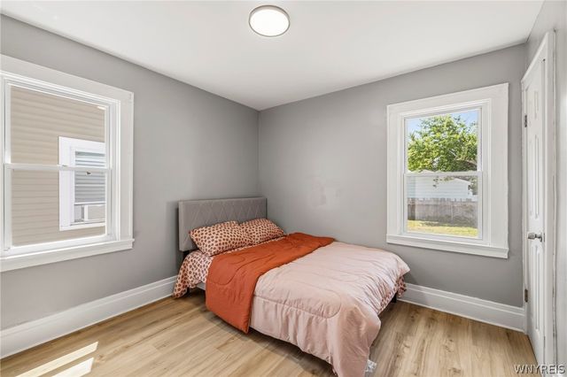 120 East End Avenue, Buffalo, NY 14225