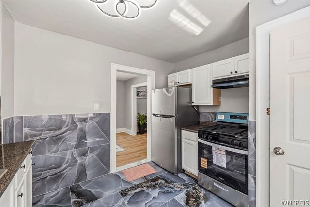 120 East End Avenue, Buffalo, NY 14225