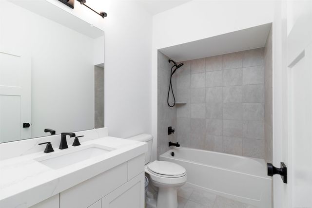 7538 Brunswick Drive 48, Washington, MI 48095