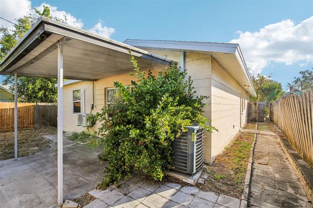 3026 8TH STREET N, St Petersburg, FL 33704