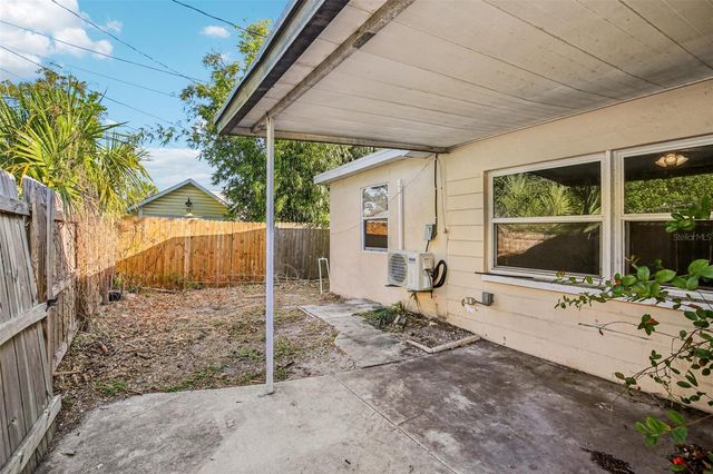 3026 8TH STREET N, St Petersburg, FL 33704