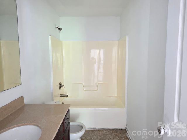 1821 Swan Drive, Charlotte, NC 28216