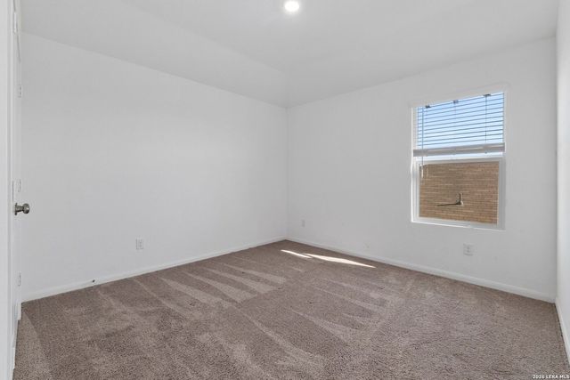 2741 Nueva Cordova, Seguin, TX 78155