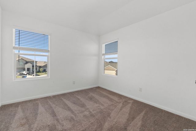 2741 Nueva Cordova, Seguin, TX 78155