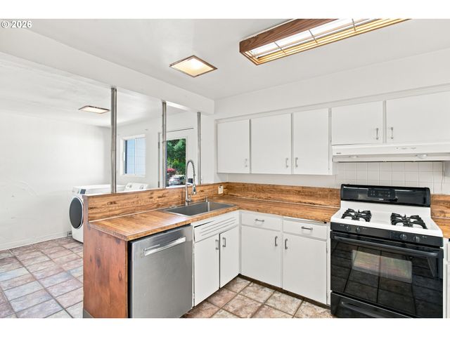 1147 PARK Ave, Eugene, OR 97404