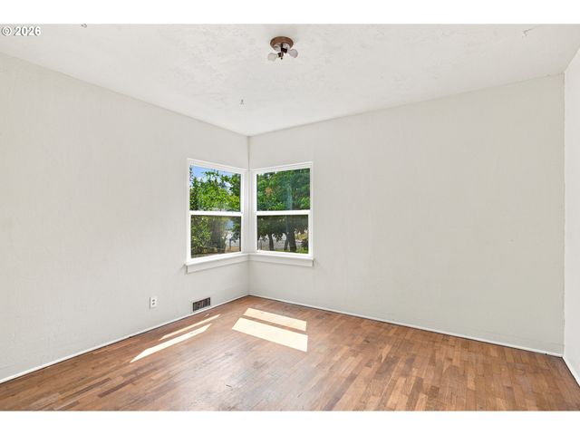 1147 PARK Ave, Eugene, OR 97404