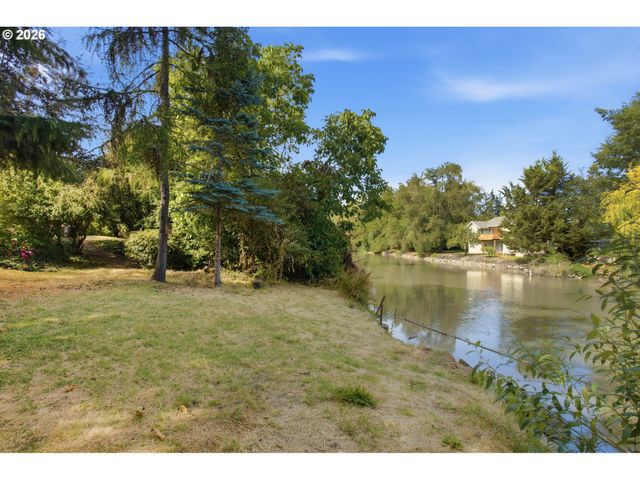 1147 PARK Ave, Eugene, OR 97404