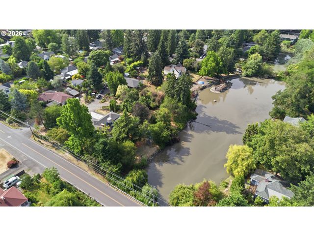 1147 PARK Ave, Eugene, OR 97404