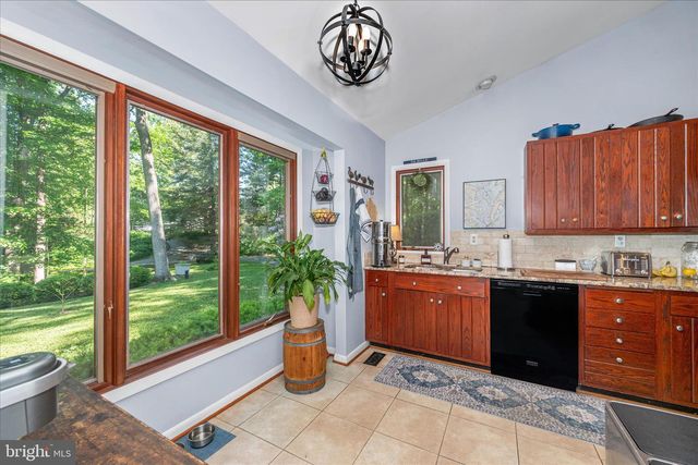 3741 PINEWOOD CT, Chesapeake Beach, MD 20732