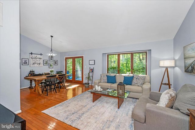 3741 PINEWOOD CT, Chesapeake Beach, MD 20732
