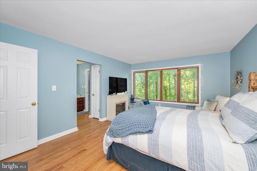 Image 29 of property listing at 3741 PINEWOOD CT, Chesapeake Beach, MD 20732