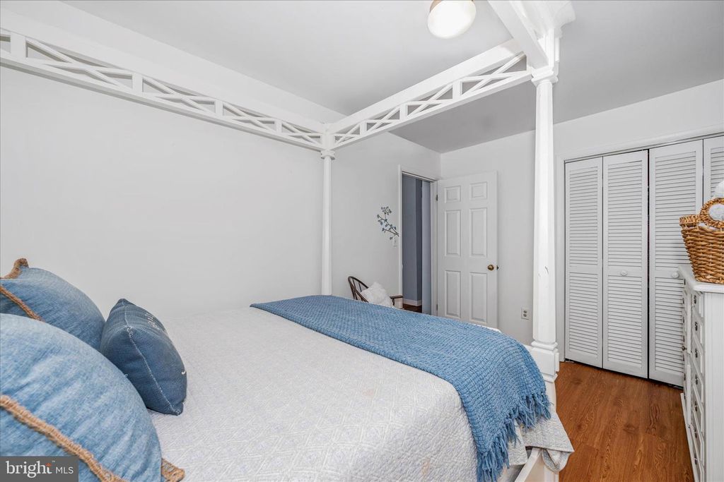 Image 36 of property listing at 3741 PINEWOOD CT, Chesapeake Beach, MD 20732