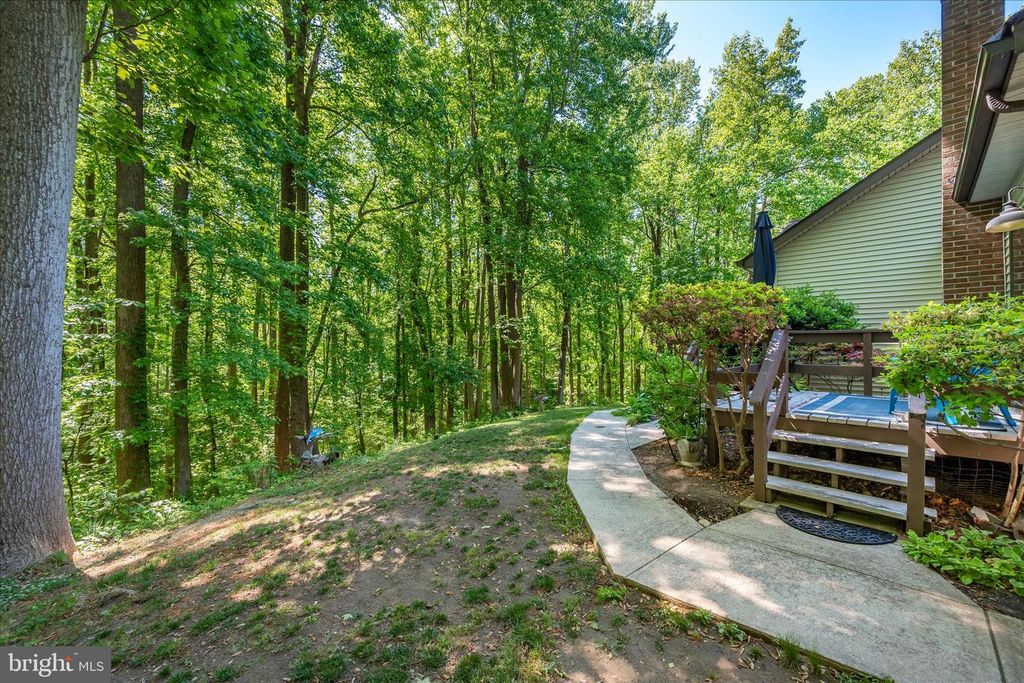 Image 50 of property listing at 3741 PINEWOOD CT, Chesapeake Beach, MD 20732