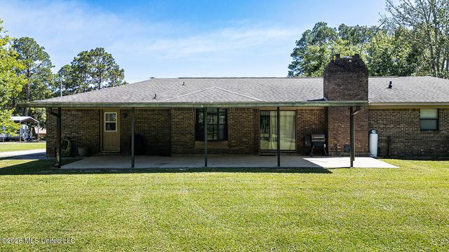 13200 Pine Avenue, Vancleave, MS 39565