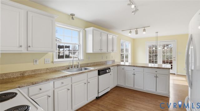 6024 Green Haven Dr, Mechanicsville, VA 23111