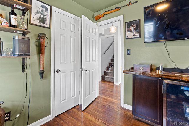21726 Alger Street, St. Clair Shores, MI 48080