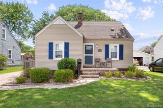 21726 Alger Street, St. Clair Shores, MI 48080