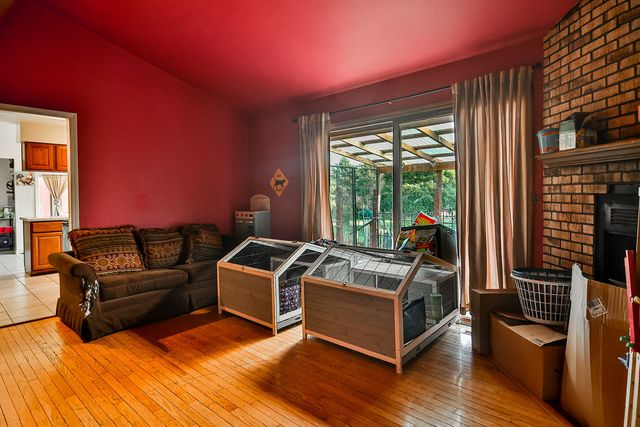 9221 Dirkshire Drive, Woodstock, IL 60098