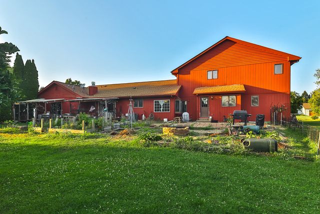 9221 Dirkshire Drive, Woodstock, IL 60098