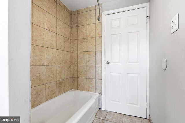 7713 BURNSIDE RD, Landover, MD 20785