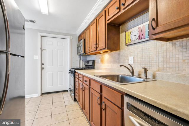 7713 BURNSIDE RD, Landover, MD 20785