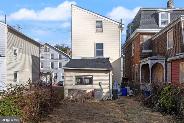 434 LAWRENCE ST, Burlington, NJ 08016