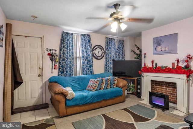 434 LAWRENCE ST, Burlington, NJ 08016