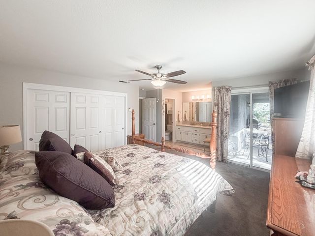 5500 Stately Oak Ln, Carmichael, CA 95608