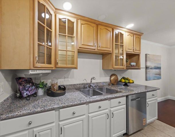 336 San Miguel Court 1, Milpitas, CA 95035