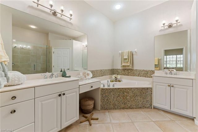 10000 Valiant CT 201, Miromar Lakes, FL 33913
