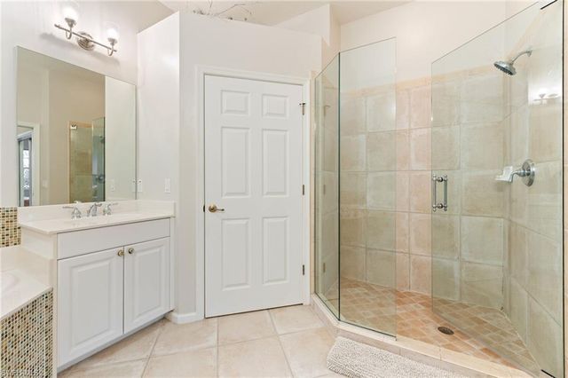 10000 Valiant CT 201, Miromar Lakes, FL 33913