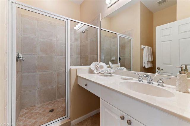 10000 Valiant CT 201, Miromar Lakes, FL 33913