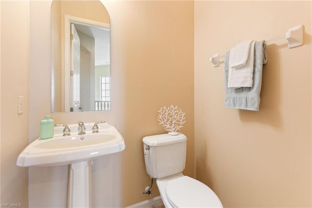 10000 Valiant CT 201, Miromar Lakes, FL 33913