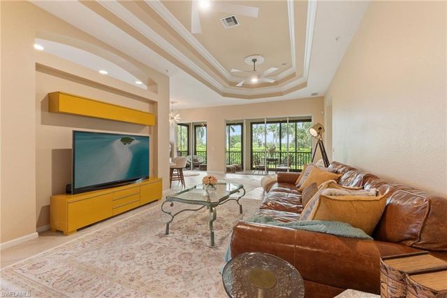 10000 Valiant CT 201, Miromar Lakes, FL 33913