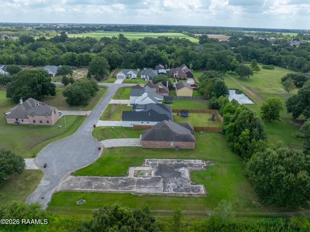 109 Sayfert Road, Youngsville, LA 70592