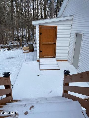 122 New Turnpike Road, Johnstown, NY 12095