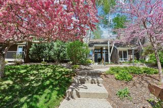 7676 Woodview Court, Edina, MN 55439