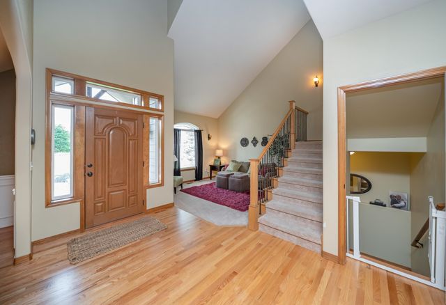 1017 E Golden Ct, Spokane, WA 99208