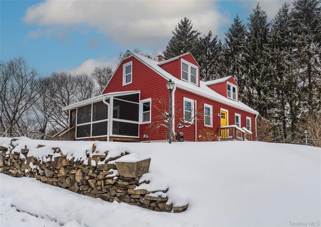 41 Ulster Avenue, Ulster Park, NY 12487