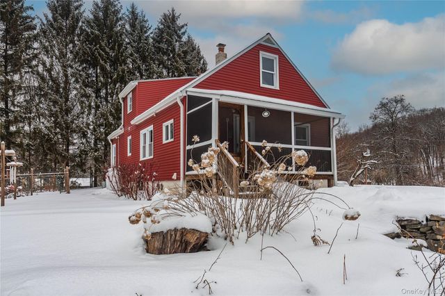 41 Ulster Avenue, Ulster Park, NY 12487