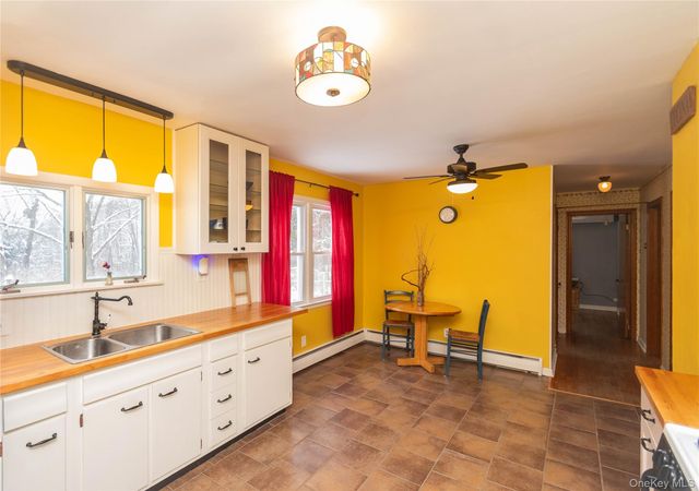 41 Ulster Avenue, Ulster Park, NY 12487