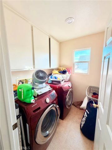 2572 S Young Court, San Bernardino, CA 92408