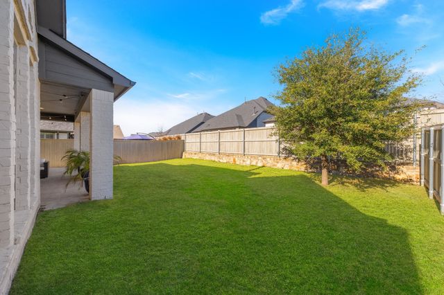 2612 Lazy Dog Lane, Northlake, TX 76247