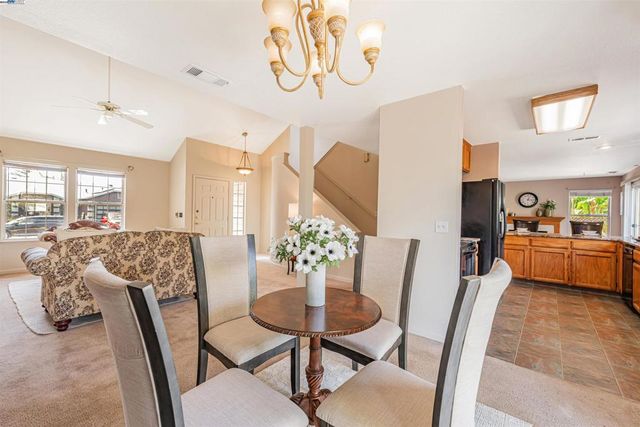 15150 Hollyhock Ct, Lathrop, CA 95330