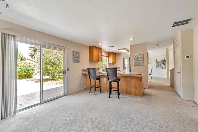 15150 Hollyhock Ct, Lathrop, CA 95330