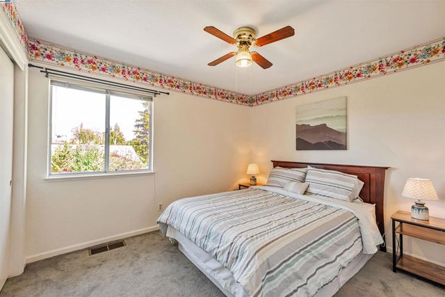 15150 Hollyhock Ct, Lathrop, CA 95330