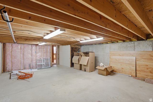 2244 N 1350 W, Clinton, UT 84015