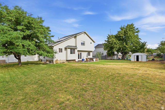 2244 N 1350 W, Clinton, UT 84015